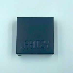 Laritzy Cream Highlighter (NWT)